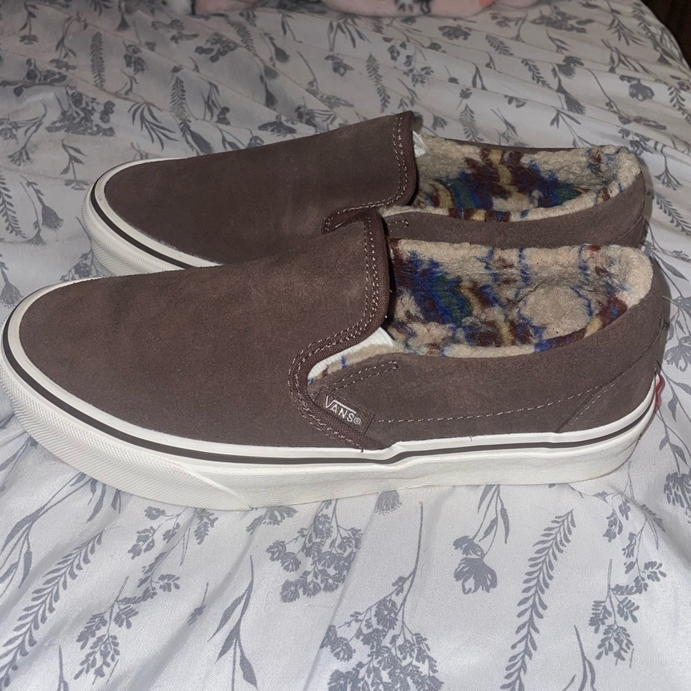 Women’s Size 7 fuzzy slip on vans